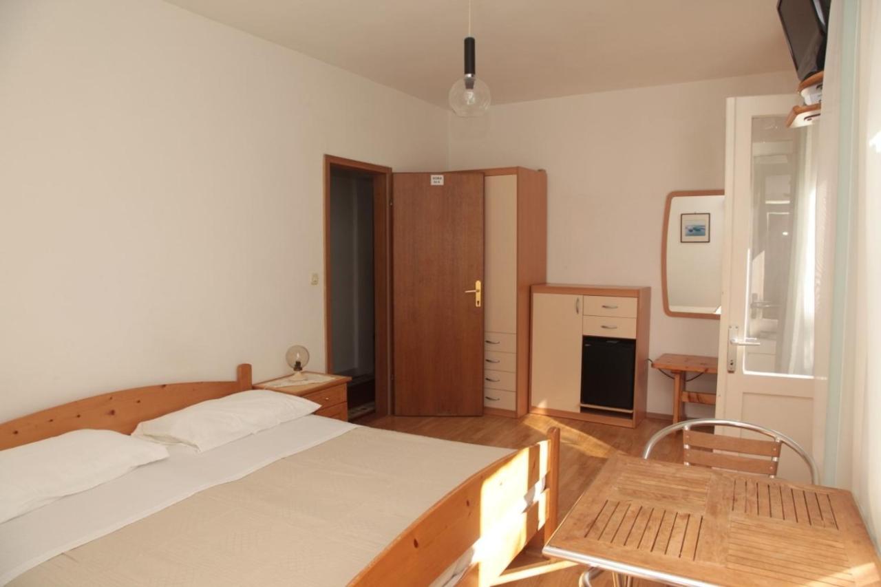 App&rooms Tereza - in center Korčula Buitenkant foto